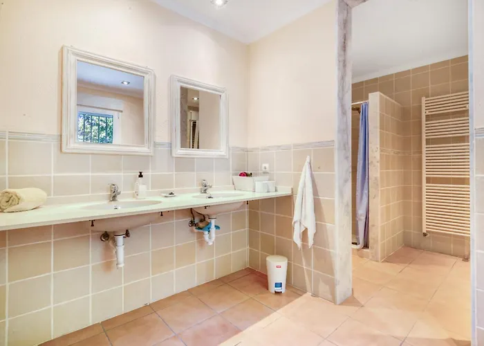 Vista 28 * Дения